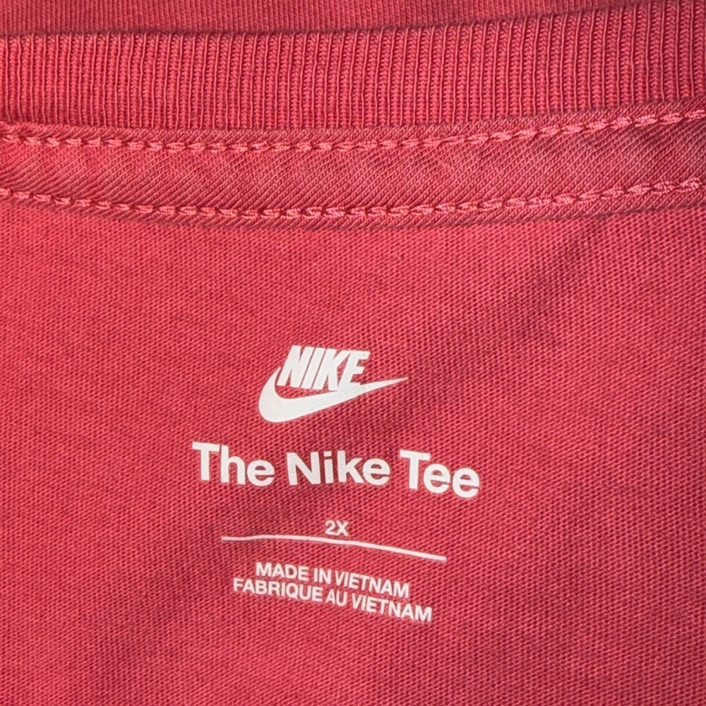 Nike The Nike Tee in Coral Pink with White Logo - Picture 5 of 7